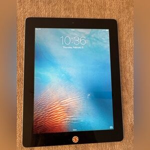 Apple iPad2 9.7" Tablet - 32GB